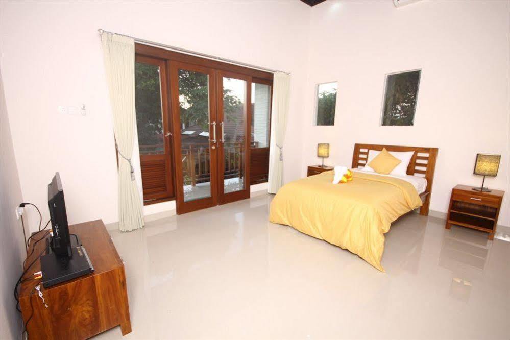 Kubal Villa Seminyak Exterior foto